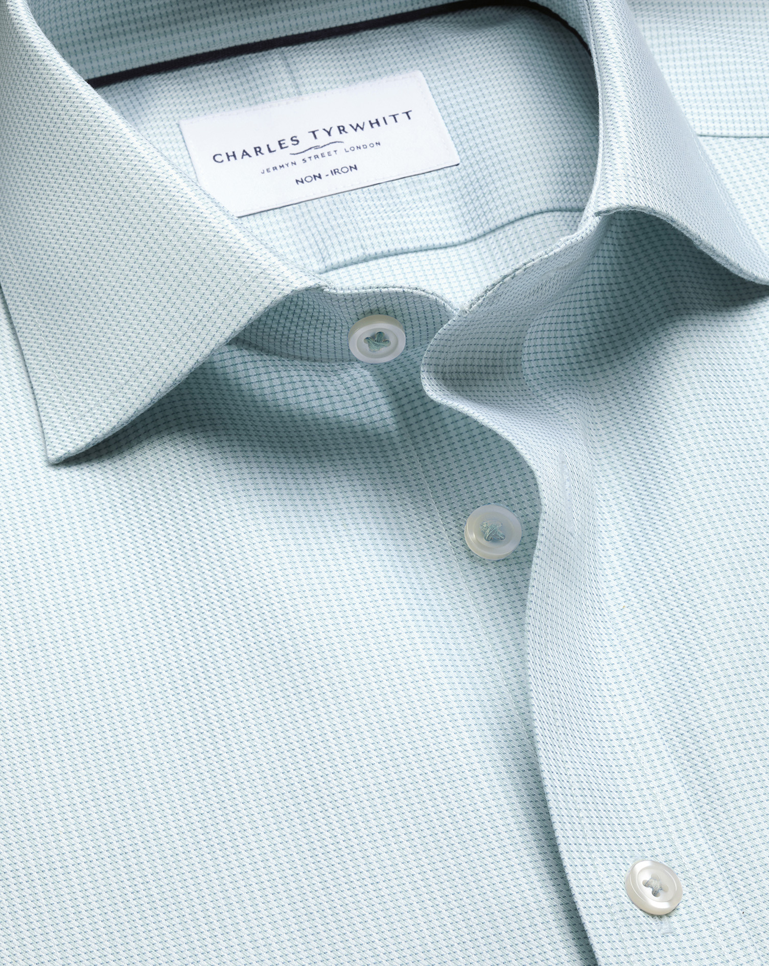 FOA0012AQA_COLLAR_DETAIL_01